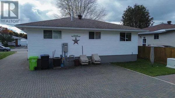 38 South Market ST, Sault Ste Marie, ON P6A5G4