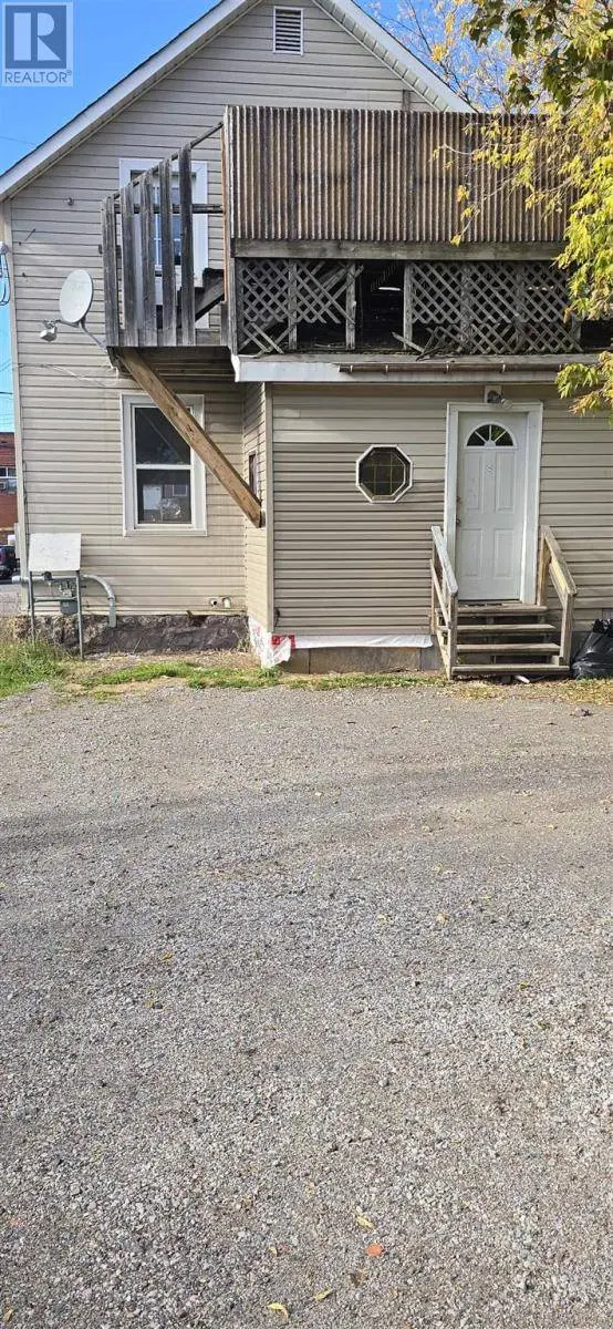 14 Blucher ST, Sault Ste Marie, ON P6A2V4