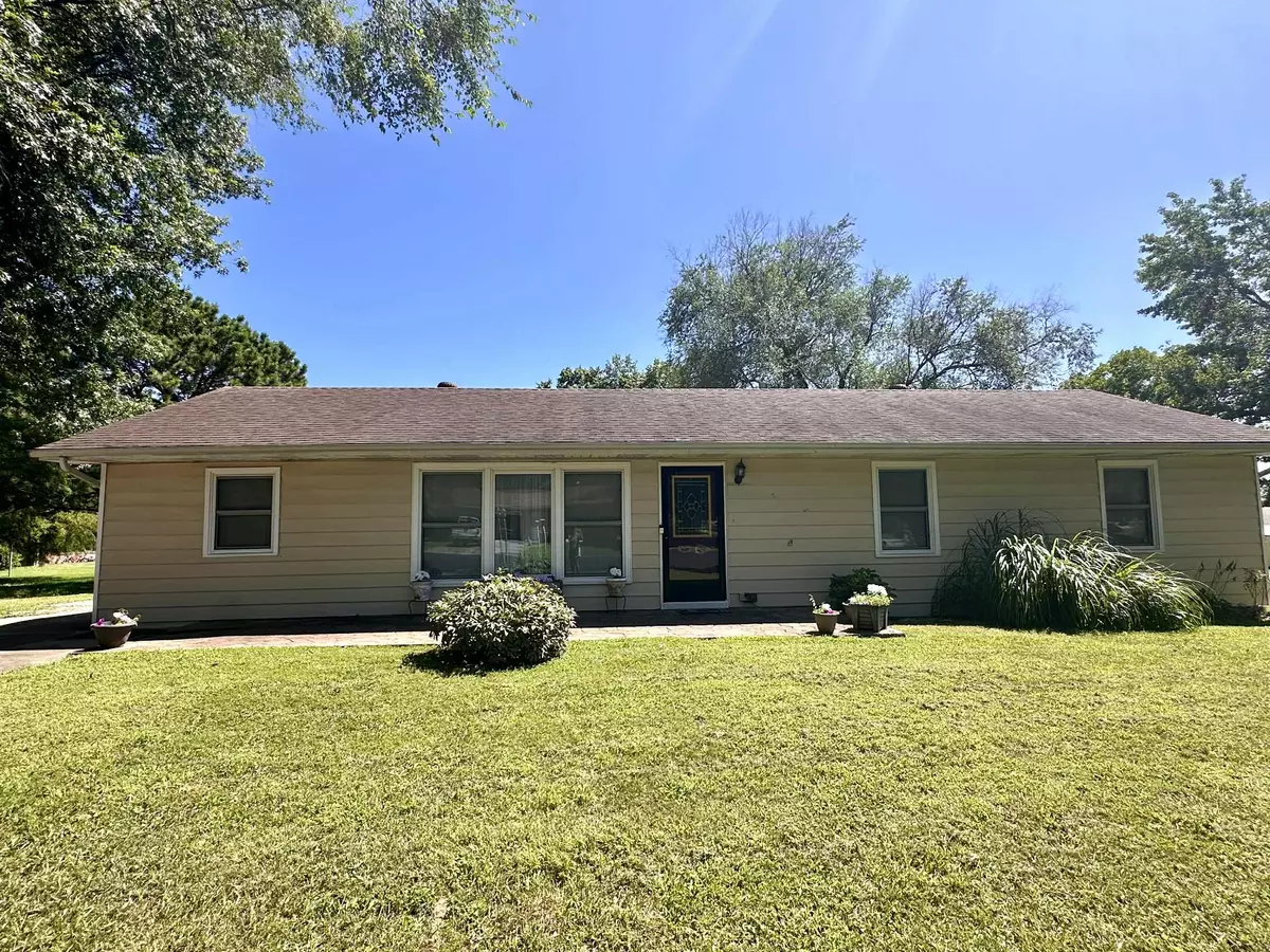 Tipton, MO 65081-8400,130 Center St
