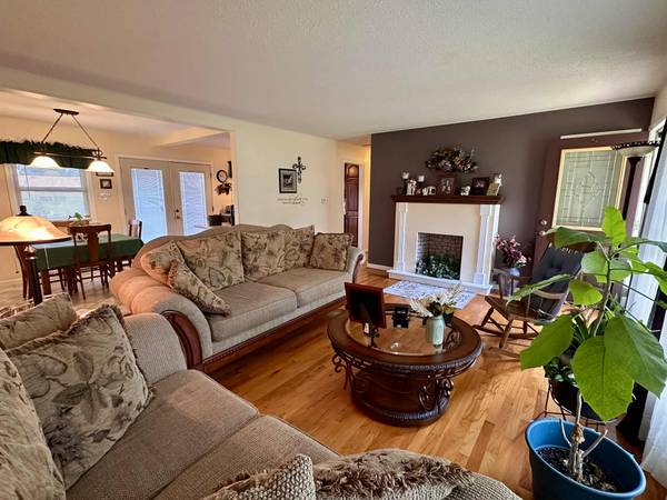 Tipton, MO 65081-8400,130 Center St