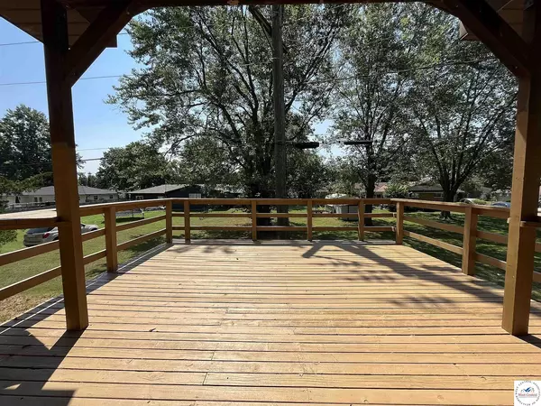 Mo 65081,,106 E. Highway 50 Tipton