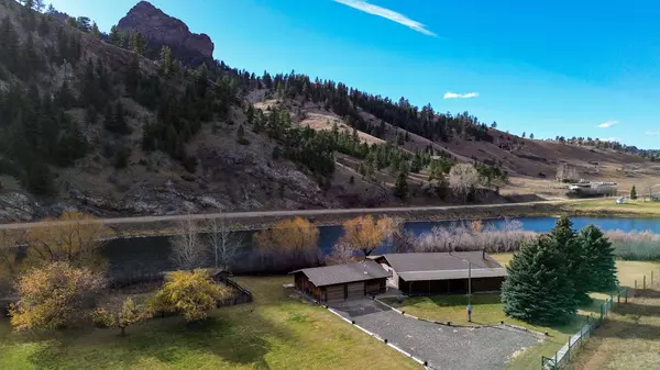 68 River DR, Cascade, MT 59421