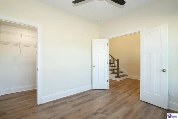 309 Ashwood Avenue, Elizabethtown, KY 42701