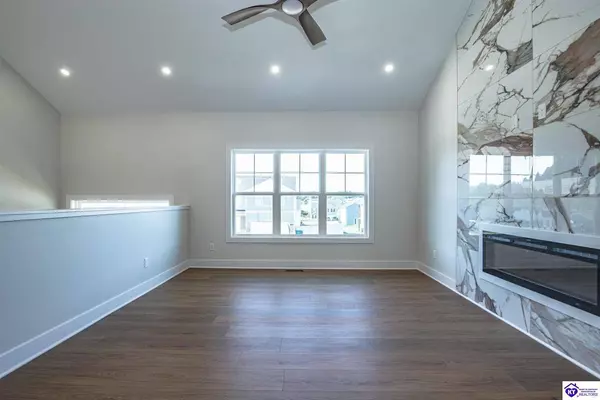 236 Wild Deer Drive, Elizabethtown, KY 42701