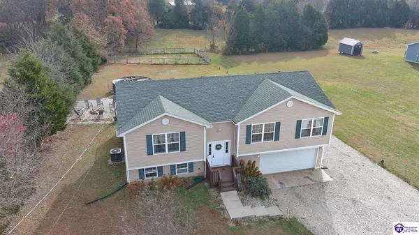 90 Charlie Pile Road, Guston, KY 40142