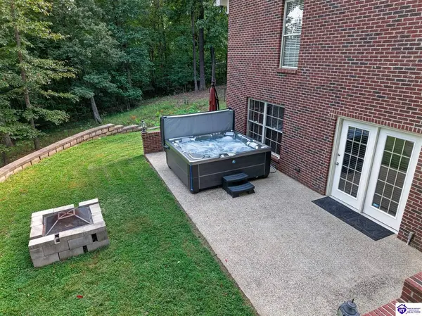 264 Bobwhite Road, Brandenburg, KY 40108