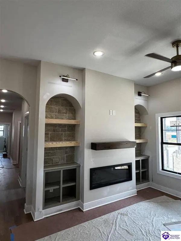 2492 Roundtop Road, Elizabethtown, KY 42701