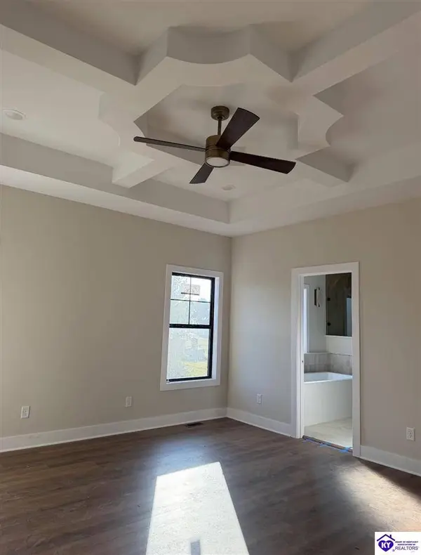 2492 Roundtop Road, Elizabethtown, KY 42701