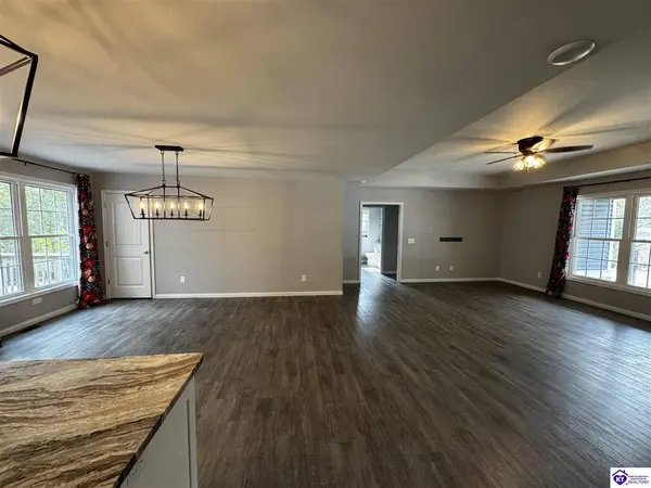 649 Fairway Drive, Brandenburg, KY 40108