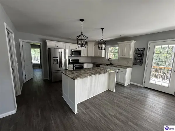 649 Fairway Drive, Brandenburg, KY 40108