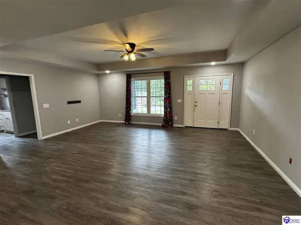 649 Fairway Drive, Brandenburg, KY 40108