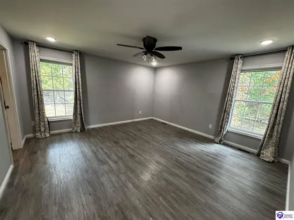 649 Fairway Drive, Brandenburg, KY 40108