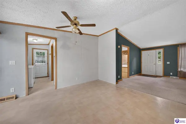 561 Yates Chapel Road, Cecilia, KY 24724