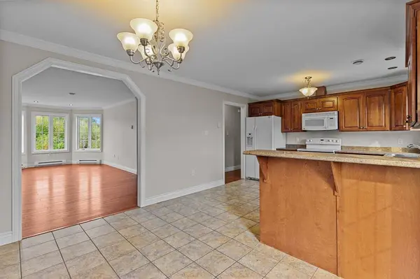 7 Kingsway Drive, Conception Bay South, NL A1X 6R5