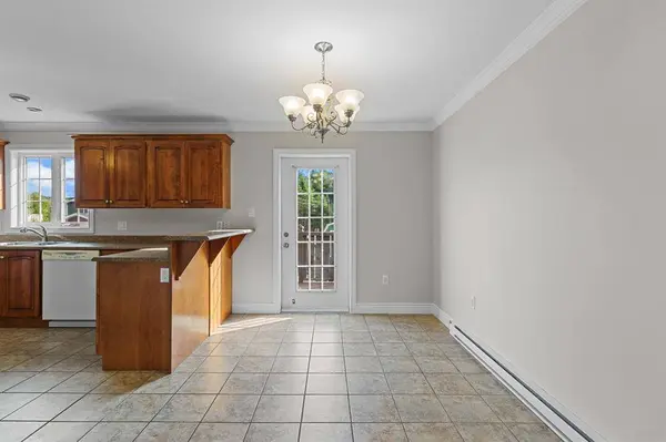 7 Kingsway Drive, Conception Bay South, NL A1X 6R5