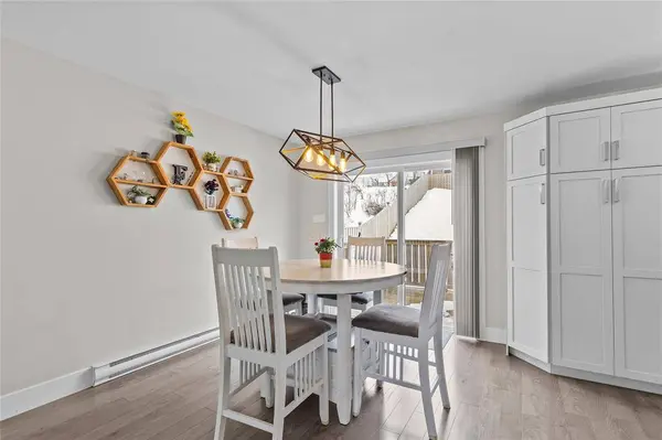 8 Rosegate Place, Conception Bay South, NL A1W 4G5