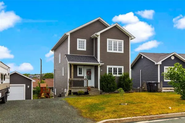 9 Agustus Avenue, Conception Bay South, NL A1X 0G1
