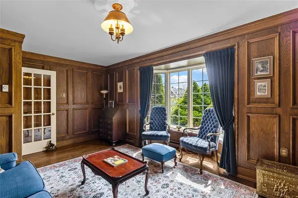 14 Tonbridge Place, St. John's, NL A1A 3Y9