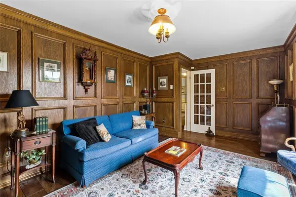 14 Tonbridge Place, St. John's, NL A1A 3Y9
