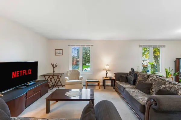 28 Sulky RD, Brantford, ON N3P 1K2