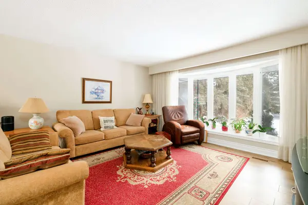 15142 Mount Pleasant RD, Caledon, ON L7E 3M4