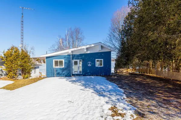 47 Moon Point DR, Oro-medonte, ON L3V 0R8