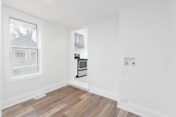 249 Harvey ST, Orillia, ON L3V 3M5