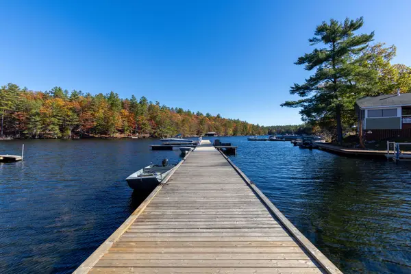 1726 Earl Haid AVE, Severn, ON L0K 1E0