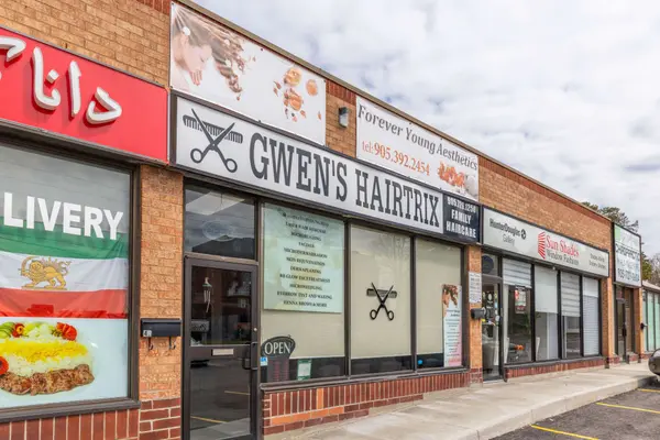 15461 Yonge ST #3, Aurora, ON L4G 1P3