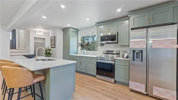 4088 Vale CT, Decatur, GA 30035