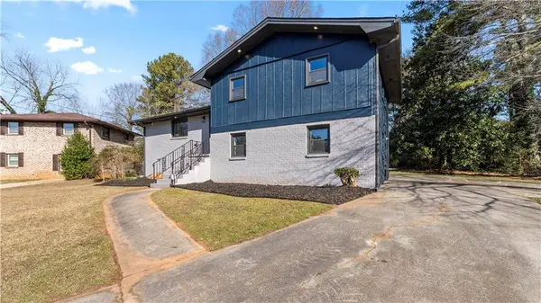 4088 Vale CT, Decatur, GA 30035