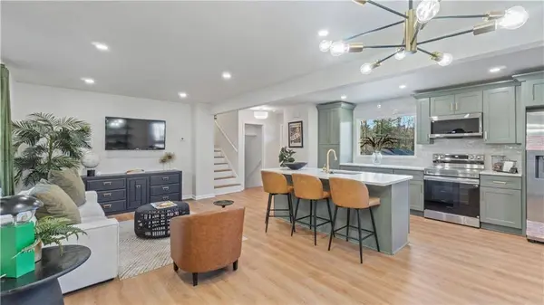 4088 Vale CT, Decatur, GA 30035