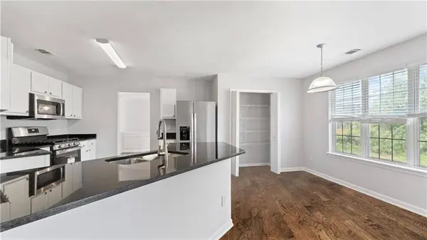 317 Shasta LN, Mcdonough, GA 30253