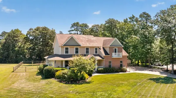 8 Galloping Way, Cape May Court House, NJ 08210