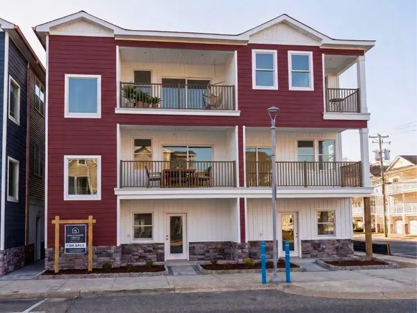 3721 Pacific Avenue #Top Floor, Wildwood, NJ 08260