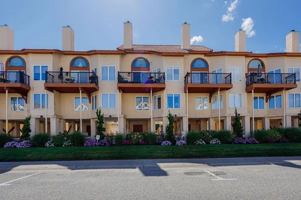 400 E Raleigh Avenue #Unit 419, Lower Township, NJ 08260