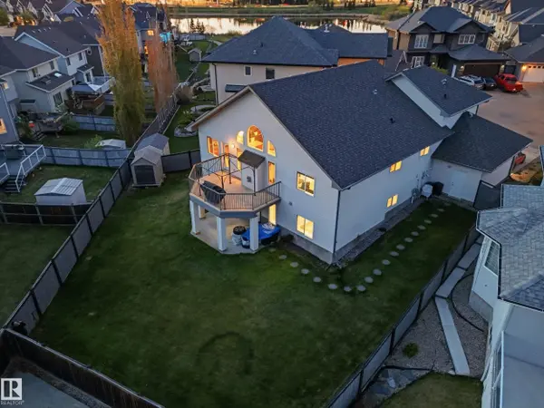 1324 70 ST SW, Edmonton, AB T6X 1K9