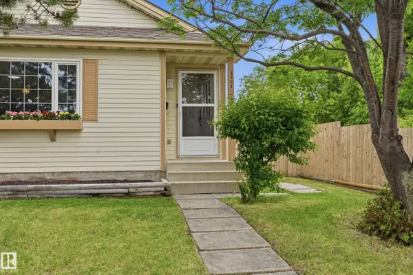 2103 53 ST NW, Edmonton, AB T6L 4T8