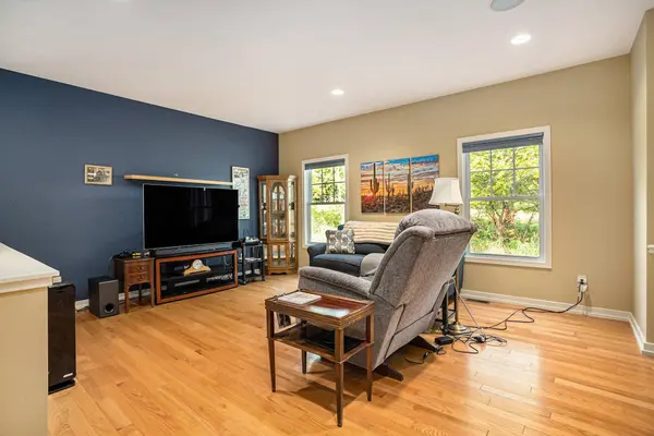 3010 Harborview Court, Kalamazoo, MI 49009