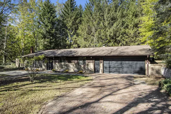 23424 38th Avenue, Mattawan, MI 49071