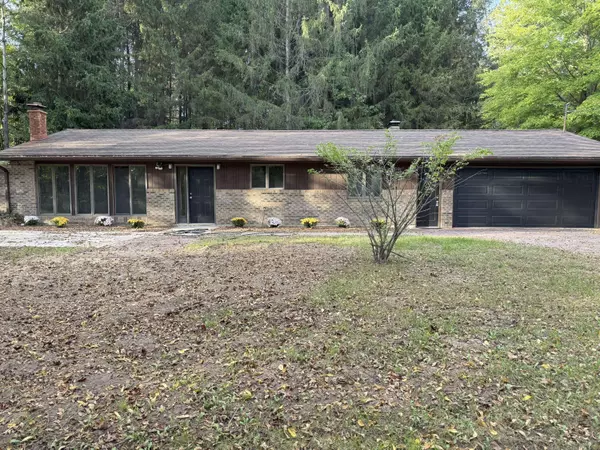 23424 38th Avenue, Mattawan, MI 49071