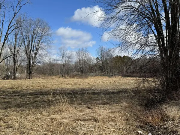 29441 M 140 Highway, Covert, MI 49043