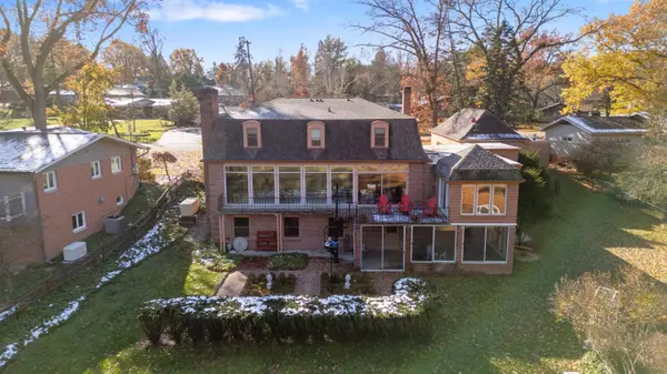 1818 Greenbriar Drive, Portage, MI 49024