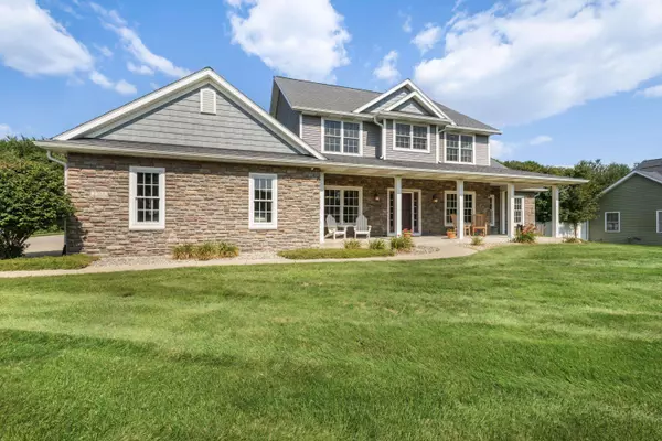 3700 Oakharbor Street, Kalamazoo, MI 49009