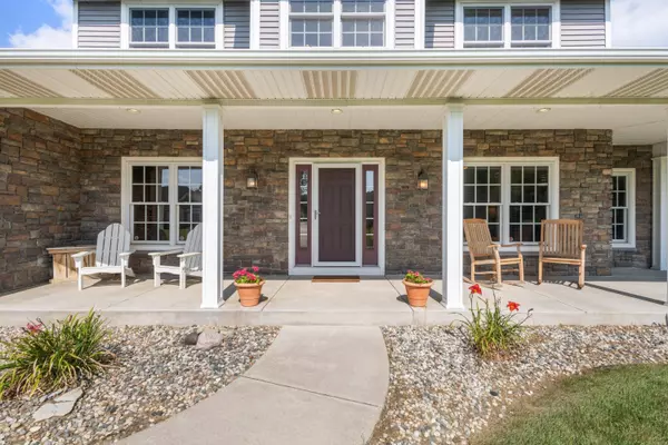 3700 Oakharbor Street, Kalamazoo, MI 49009