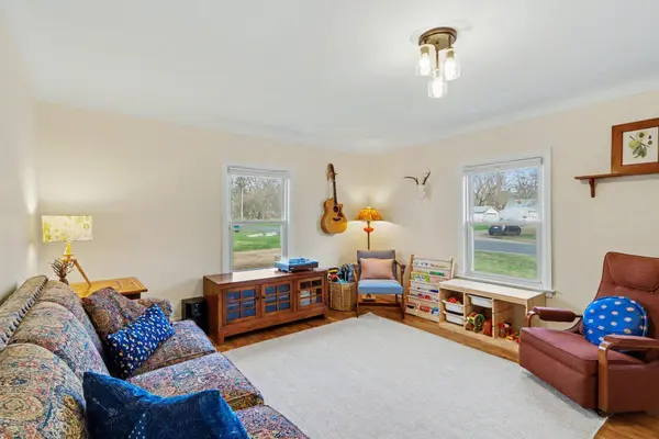 313 W G W Avenue, Kalamazoo, MI 49004