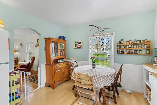 313 W G W Avenue, Kalamazoo, MI 49004