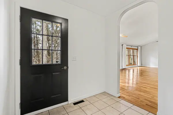 4197 Stoney Hill Drive, Kalamazoo, MI 49009
