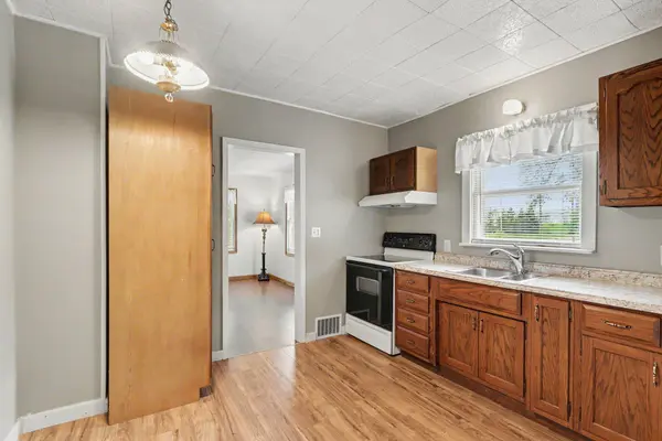 549 Avenue A, Springfield, MI 49037