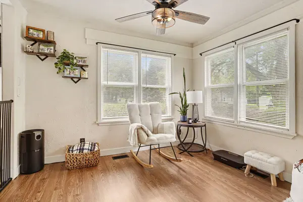 1743 Colby Avenue, Kalamazoo, MI 49004